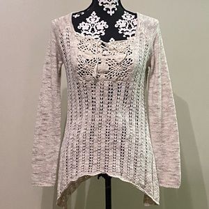 American rag crochet tunic sweater size medium, off-white